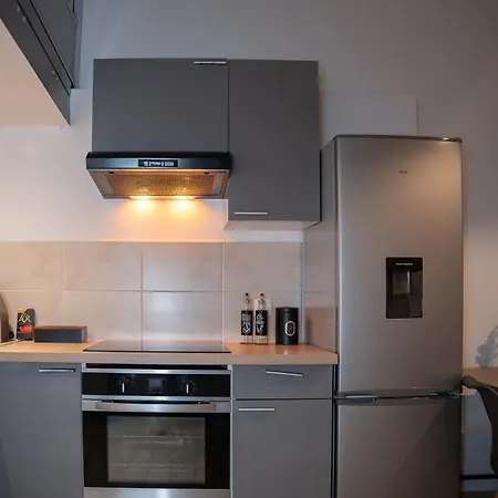 Le Passementier, T2 Duplex Grand Volume Parking Souterrain Wifi Netflix Appartement